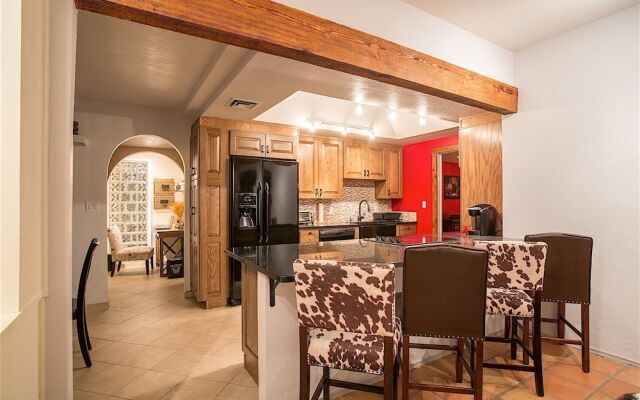 Casa Azul 4 BR by Casago