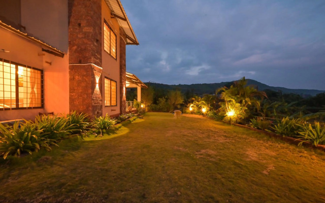 Backwater view Breeze Valley View Villa