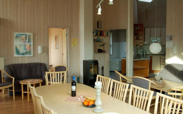 Four-Bedroom Holiday home in Otterndorf 9