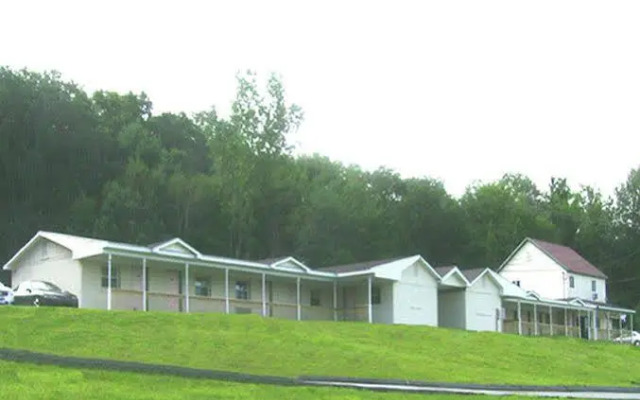 Passport Inn And Suites Chaplin
