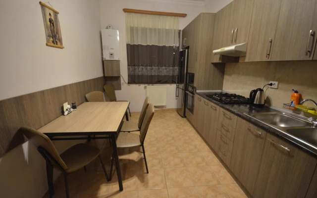 Apartment on Kotetishvili 3 ap 4