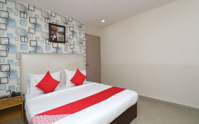 Collection O 38581 Buddha Inn