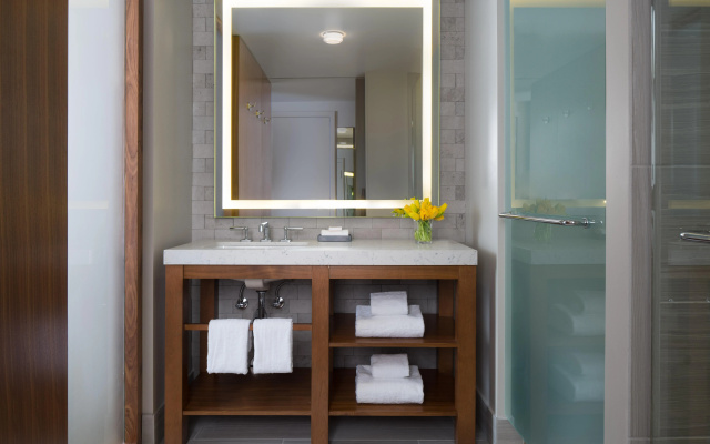 Limelight Hotel Denver