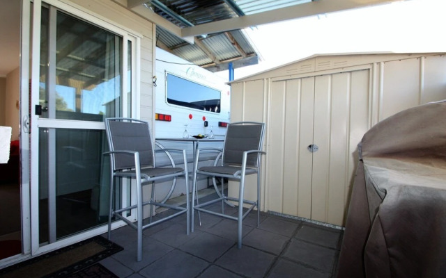 Bay 79 Ledge Point Holiday Park