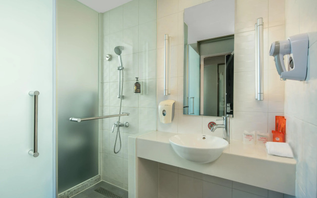 Holiday Inn Express Taichung Park by IHG