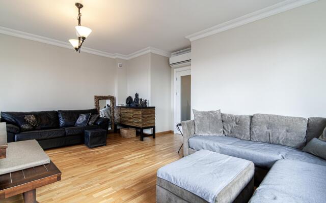 Lovely Flat With Central Location in Kadikoy