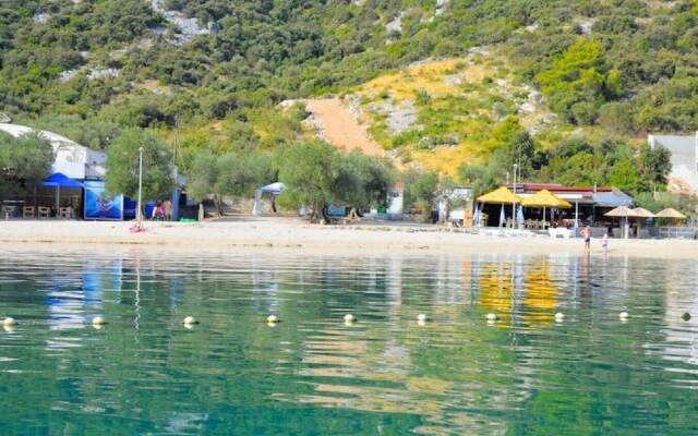 Mira 1 - Family Apartment - A Duje