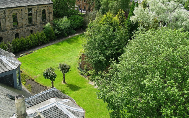 Ashtree House Hotel