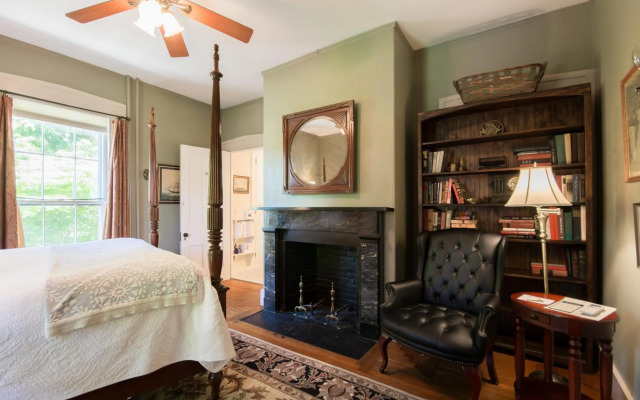 Marshall Slocum Inn