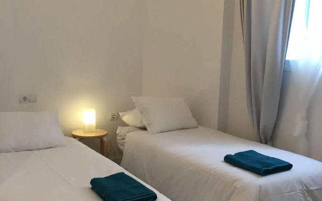 Suncity Alonso de Palencia Apartmentos