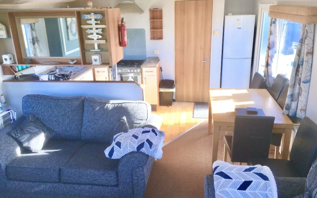 Beautiful 3 bed Caravan, Southviewpark Skegness