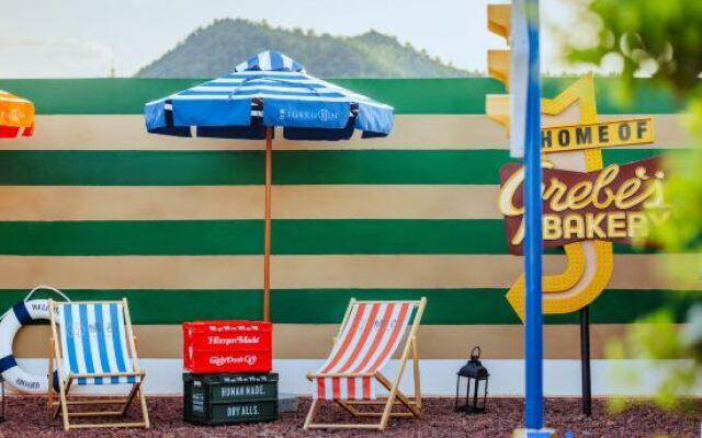 Star Orange Moroccan Style Art Resort Hotel