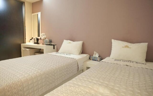 Hotel MIDO Myeongdong