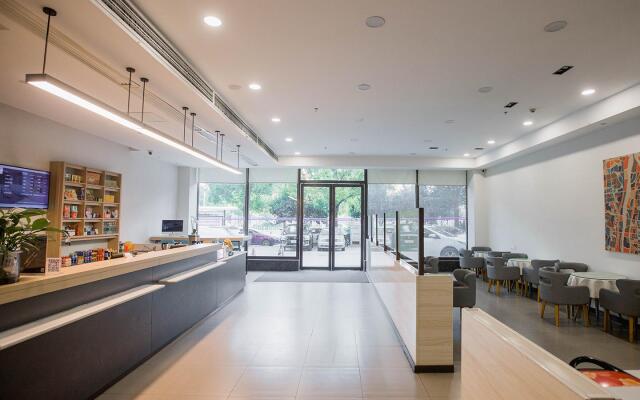 Hanting Hotel Yueyang Pipawang Highway lnterchange