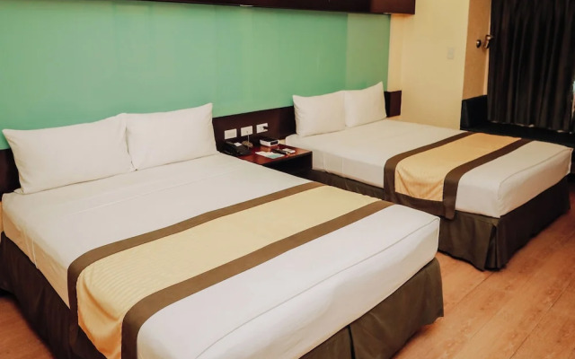 Microtel by Wyndham Cabanatuan