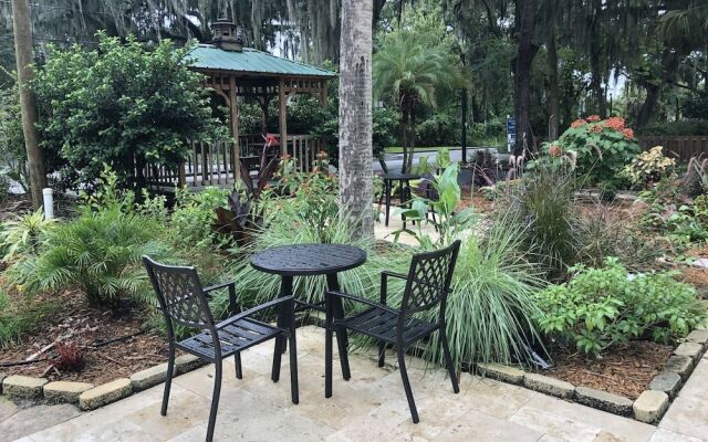 Retreat at Crystal Manatee