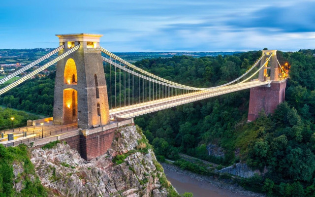 Peaceful & Pretty 2 Bedroom Flat Near Beautiful Clifton