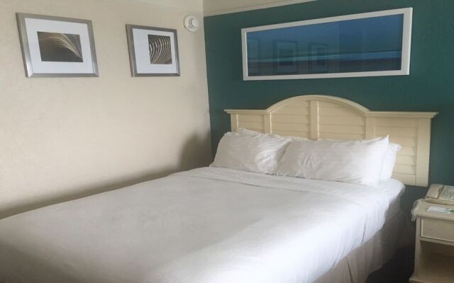 Holiday Inn Oceanfront @ Surfside Beach