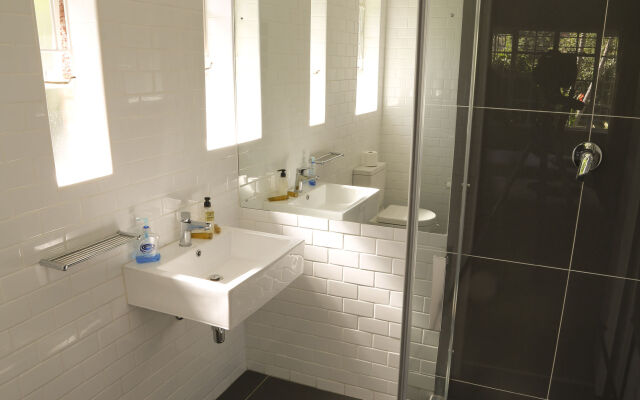 Sunbird Guest House