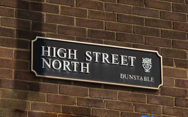 Harper Luxe Serviced Apartments Dunstable