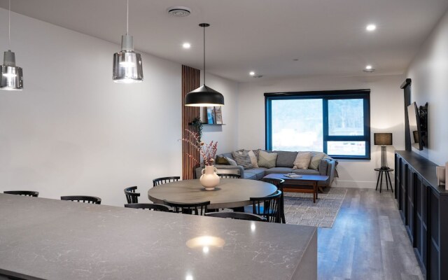 Villa 23 Cabot Peaks Revelstoke Vacation