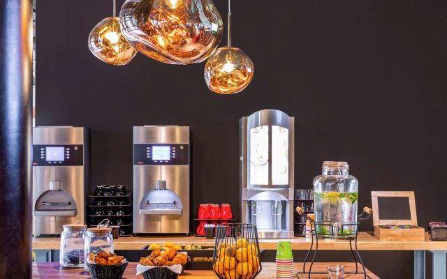 ibis Styles Puteaux Paris La Defense