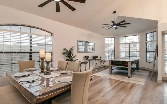 Fully Renovated Kierland Retreat W/pool & 4-bdrms!