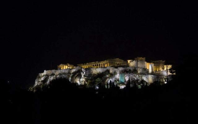 Phidias Hotel