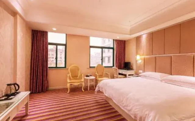 Wengang Xulong Hotel (Yiwu International Trade City Branch Yinhai No.1 District Branch)