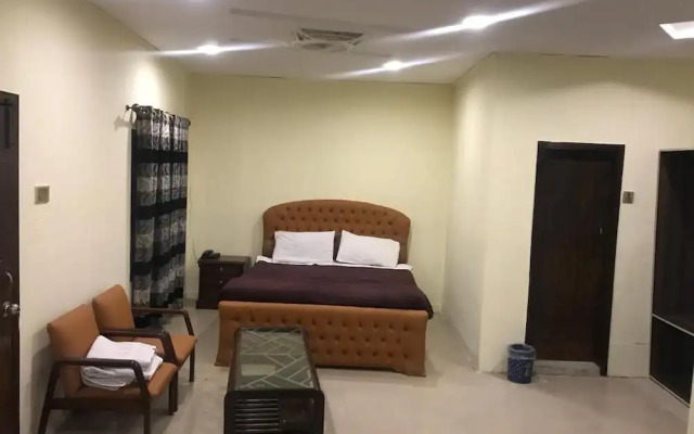 National City Hotel