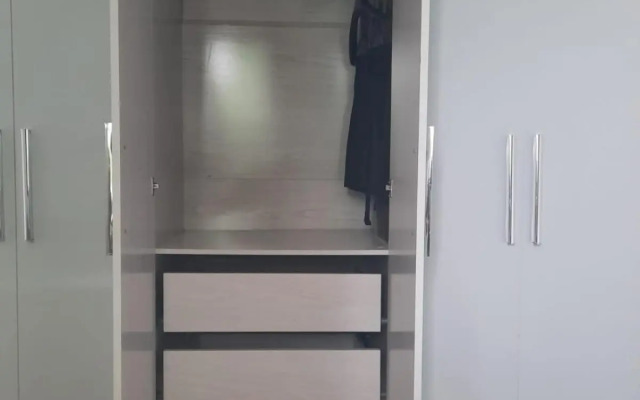 Charmosa casa em condominio com quintal