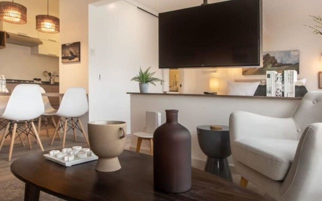 w Brilliant 1BR in Miraflores