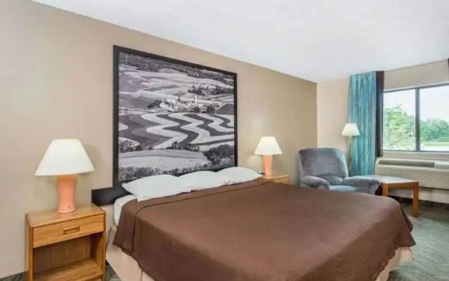 Dodgeville inn and suites