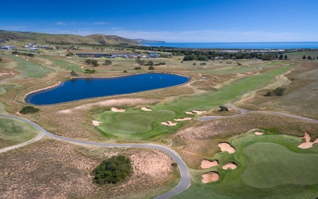 Lady Bay Getaway - 12 Lady Bay, Normanville