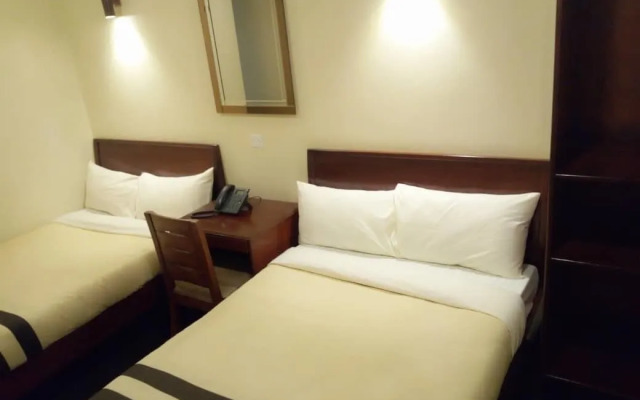 Shangri-La Fortune Hotel