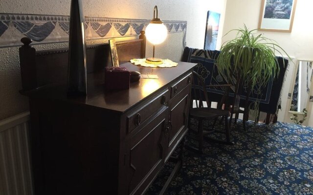 The Mount House Hotel