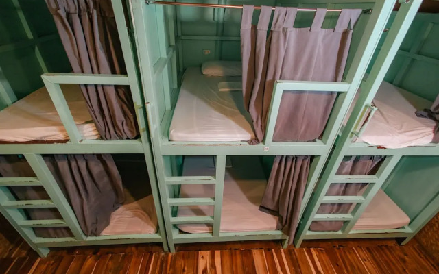 Mad Monkey Hostel Nacpan Beach - Adults Only