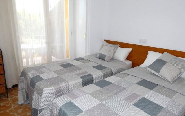 Apartamento Montserrat Platja d'Aro 1-8