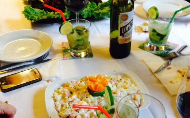 Hostal-Restaurante El Caserón