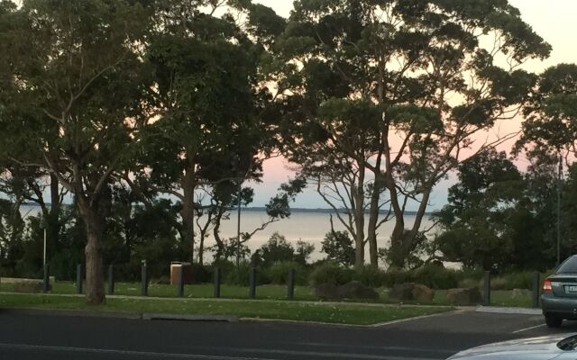 Huskisson Beach Motel