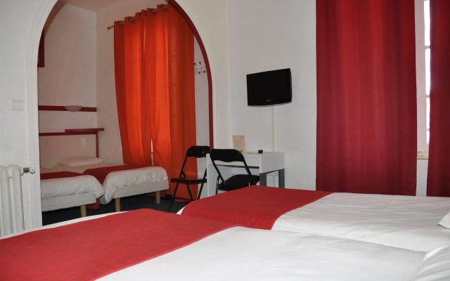 Sarl Hotel Cesar