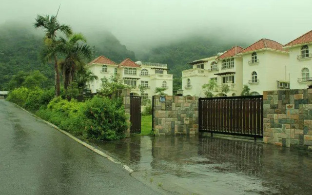 花莲贝森朵夫名琴庄园