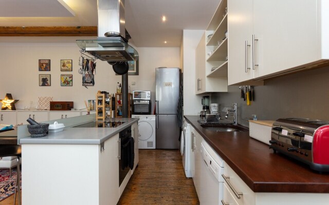 2 Bedroom Loftstyle Apartment