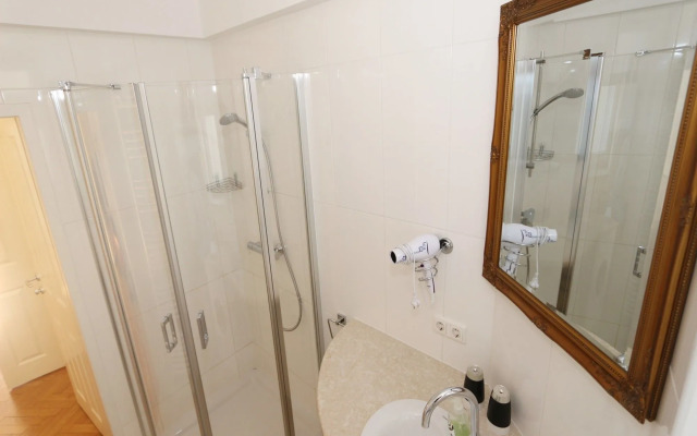 PuzzleHotel - Apartments Zentrum I