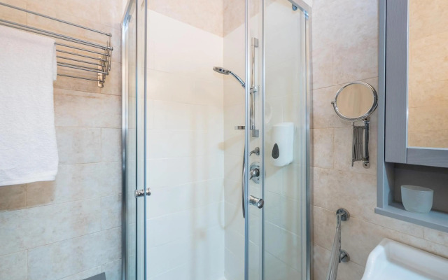 Valletta Main Street Apartment