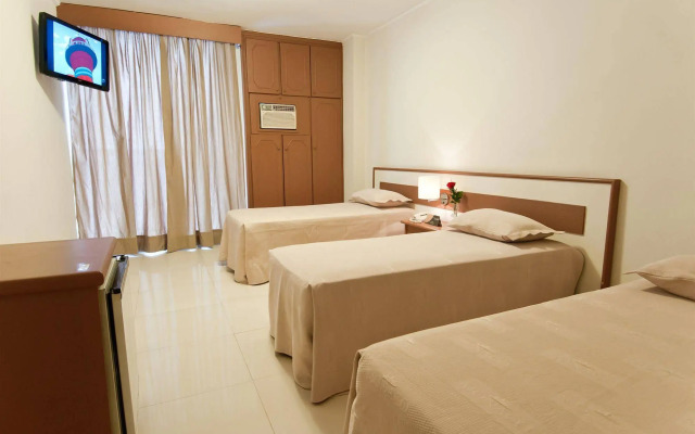 Hotel Center Inn