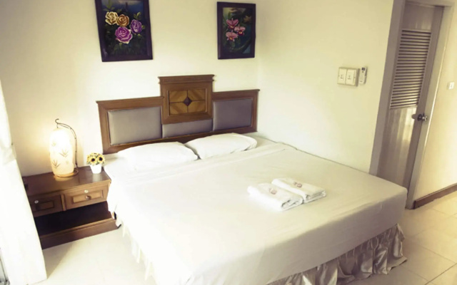 The Residence Hotel
