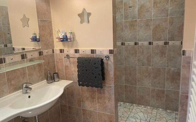 Gites du Caylar - Chambres et Appartments