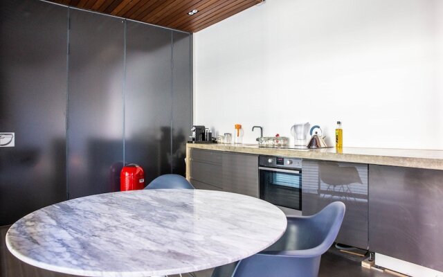 Stylish Studio Flat on Regents Canal Near Angel