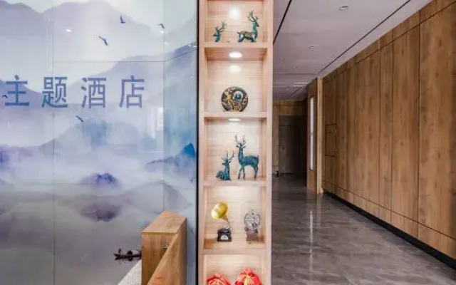 Shanghe Business Hotel (Sheqi Bus Station)